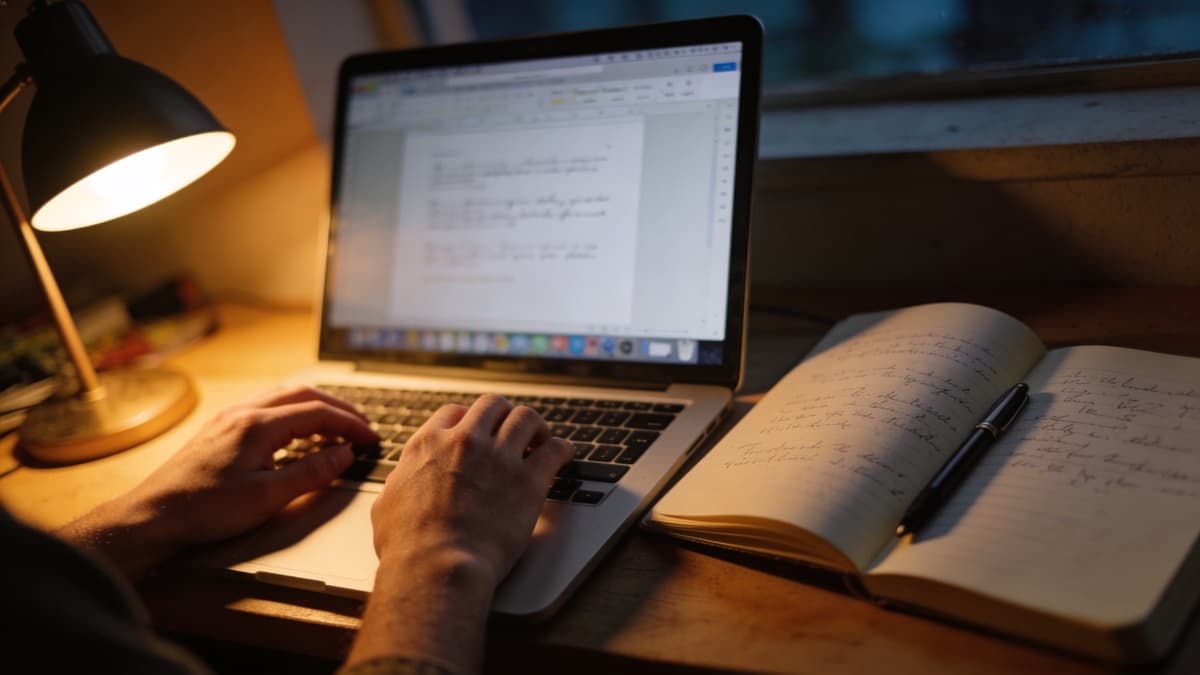 How to Describe Your Album Art: AI Prompting Guide